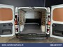 Renault Trafic 2.0 dCi 131pk L2H1 Euro6 Airco | Navigatie | LED | Cruisecontrol | Parkeersensoren Bijrijdersbank, 2500kg trekvermogen
