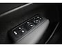 Volvo XC40 Recharge Extended Range Core | NAVIGATIE | ACHTERUITRIJCAMERA | APPLE CARPLAY | PARKEERSENSOREN | CLIMATE CONTROL |