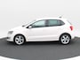 Volkswagen Polo 1.2 TSi Automaat Highline Edition | Navigatie | Parkeersensoren | Bluetooth | 16 Inch | Slechts 43.718 KM!! | 1e Eigenaar | Dealeronderhouden!