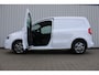 Mercedes-Benz Citan 108 CDI L1 Base | Incl. 12 maanden garantie | Cruise control | Airco | Schuifdeur rechts | LED dagrijverlichting | DAB+ radio | Betonplex vloer |