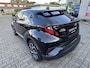 Toyota C-HR 1.8 HYBRID DYNAMIC STOEL/STUURVERW LED KEYLESS 18'' LM VELGEN APPLE/ANDROID AD-CRUISE