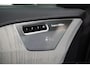 Volvo XC90 2.0 T8 Recharge AWD Ultimate Dark | Trekhaak | Luchtvering | Massage | 360 | HUD | Bowers & Wilkins |