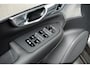 Volvo XC90 2.0 T8 Recharge AWD Ultimate Dark | Trekhaak | Luchtvering | Massage | 360 | HUD | Bowers & Wilkins |