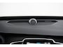 Volvo XC90 2.0 T8 Recharge AWD Ultimate Dark | Trekhaak | Luchtvering | Massage | 360 | HUD | Bowers & Wilkins |