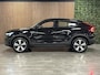 Volvo C40 Recharge Core 69 kWh | Stoel en Stuurwielverwarming | All Season banden | Parkeercamera | Cruise Control | Parkeersensoren voor+achter | Google Infotainment | Warmtepomp | Zitting verlenging voorstoelen | 19 Inch | Alarm Klasse III | DAB Radio | Apple Car