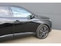 Peugeot 3008 1.6 HYbrid 225 GT Pack Business | Navigatie | Camera voor + achter | Focal | Comfortstoelen | Black Pack | All season |