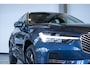 Volvo XC60 2.0 T6 Plug-in hybrid AWD Plus Bright | Luchtvering | Head-up Display | 360º Camera | Schuif/Kantel Panoramadak | Harman Kardon Premium Audio | Elektrisch Verstelbare Voorstoelen | Google Infotainment |