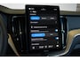 Volvo XC60 2.0 T6 Plug-in hybrid AWD Plus Bright | Luchtvering | Head-up Display | 360º Camera | Schuif/Kantel Panoramadak | Harman Kardon Premium Audio | Elektrisch Verstelbare Voorstoelen | Google Infotainment |