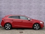Volvo V40 1.5 T3 Polar+ Sport | DAB | Keyless entry | Harman/Kardon | Standkachel | Parkeercamera | Panoramadak | Volvo on Call | Stoelverwarming |