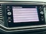 Volkswagen T-Roc 1.0 TSI Style | LMV | Panorama dak | Navigatie | Parkeer sensoren | Trekhaak | Cruise control | Climate control | Apple carplay | Camera