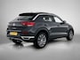 Volkswagen T-Roc 1.0 TSI Style | LMV | Panorama dak | Navigatie | Parkeer sensoren | Trekhaak | Cruise control | Climate control | Apple carplay | Camera