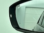 Volkswagen T-Roc 1.0 TSI Style | LMV | Panorama dak | Navigatie | Parkeer sensoren | Trekhaak | Cruise control | Climate control | Apple carplay | Camera