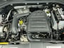 Volkswagen T-Roc 1.0 TSI Style | LMV | Panorama dak | Navigatie | Parkeer sensoren | Trekhaak | Cruise control | Climate control | Apple carplay | Camera
