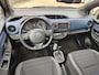 Toyota Yaris 1.5 Hybrid Bi-Tone Plus, Hybrid, Dealer onderhouden, Panoramadak