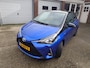 Toyota Yaris 1.5 Hybrid Bi-Tone Plus, Hybrid, Dealer onderhouden, Panoramadak