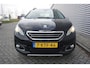 Peugeot 2008 1.6 VTi Féline Airco / Navi / Cruise / Pano / Leder / Parkeersens. / Lm velgen / NAP