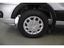 Ford Transit 350 2.0 TDCI L4H1 Trend Bakwagen | Uit voorraad leverbaar | Karhof Gesloten Bak + Overloopklep | Kenteken 2024 | Bluetooth | Cruise Control | Voorruitverwarming | Laadvermogen 1200KG + |