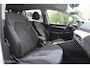 Volkswagen Golf 1.5 eTSI Life Business Carplay Navi sfeerverlichting