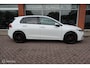 Volkswagen Golf 1.5 eTSI Life Business Carplay Navi sfeerverlichting