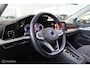 Volkswagen Golf 1.5 eTSI Life Business Carplay Navi sfeerverlichting