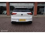 Volkswagen Golf 1.5 eTSI Life Business Carplay Navi sfeerverlichting