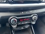 Kia Stonic 1.0 T-GDi MHEV DynamicPlusLine Dealer onderhouden | Navigatie | Trekhaak | Key-less entry | Privacy glass |