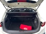 Kia Stonic 1.0 T-GDi MHEV DynamicPlusLine Dealer onderhouden | Navigatie | Trekhaak | Key-less entry | Privacy glass |