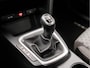 Kia Ceed Sportswagon 1.0 T-GDi DynamicLine (APPLE CARPLAY, GROOT NAVI, CAMERA, XENON, GETINT GLAS, SPORTSTOELEN, PARKEERSENSOREN, LM VELGEN, CRUISE, LANE ASSIST, NIEUWSTAAT)