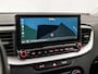 Kia Ceed Sportswagon 1.0 T-GDi DynamicLine (APPLE CARPLAY, GROOT NAVI, CAMERA, XENON, GETINT GLAS, SPORTSTOELEN, PARKEERSENSOREN, LM VELGEN, CRUISE, LANE ASSIST, NIEUWSTAAT)