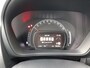 Toyota Aygo X PLAY APPLE/ANDROID CAMERA AD-CRUISE NL-AUTO BLUETOOTH AIRCO LM-VELGEN