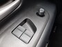 Toyota Aygo X PLAY APPLE/ANDROID CAMERA AD-CRUISE NL-AUTO BLUETOOTH AIRCO LM-VELGEN