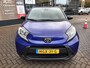 Toyota Aygo X PLAY APPLE/ANDROID CAMERA AD-CRUISE NL-AUTO BLUETOOTH AIRCO