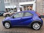 Toyota Aygo X PLAY APPLE/ANDROID CAMERA AD-CRUISE NL-AUTO BLUETOOTH AIRCO