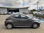 Toyota Yaris ACTIVE 5-DEURS AIRCO CAMERA AD-CRUISE LM-VELGEN DAB-RADIO NL-AUTO