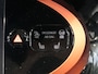 Toyota Aygo X 1.0 VVT-i MT Limited *Camera & sensoren v+a* - Draadloze telefoonlader, bluetooth, LMV 18", half leder/stof bekleding
