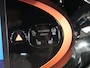 Toyota Aygo X 1.0 VVT-i MT Limited *Camera & sensoren v+a* - Draadloze telefoonlader, bluetooth, LMV 18", half leder/stof bekleding