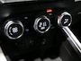 Renault Clio 1.0 TCe 90 Techno *Dealer onderhouden & Groot scherm!* - Sensor v+a, camera, navi