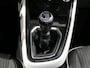 Renault Clio 1.0 TCe 90 Techno *Dealer onderhouden & Groot scherm!* - Sensor v+a, camera, navi