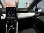 Renault Clio 1.0 TCe 90 Techno *Dealer onderhouden & Groot scherm!* - Sensor v+a, camera, navi