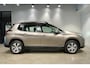 Peugeot 2008 1.2 PureTech Blue Lion