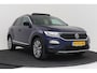 Volkswagen T-Roc 1.0 TSI United | Trekhaak | Panoramadak | Dealer Ond. | Adap Cruise | Stoelverwarming | CarPlay | Digital Cockpit