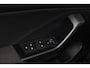 Volkswagen T-Roc 1.0 TSI United | Trekhaak | Panoramadak | Dealer Ond. | Adap Cruise | Stoelverwarming | CarPlay | Digital Cockpit