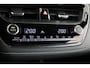 Toyota Corolla Touring Sports Hybrid 180 Business Plus | Parkeersensoren V+A | Half lederen bekleding | Parelmoer lak | Stoelverwarming | *