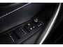Toyota Corolla Touring Sports Hybrid 180 Business Plus | Parkeersensoren V+A | Half lederen bekleding | Parelmoer lak | Stoelverwarming | *