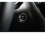 Toyota Corolla Touring Sports Hybrid 180 Business Plus | Parkeersensoren V+A | Half lederen bekleding | Parelmoer lak | Stoelverwarming | *