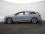 Volkswagen ID.7 Tourer Pro 77 kWh accu. 210 kW / 286 pk Variant Elektrisc Volkswagen ID.7 Tourer Pro 77 kWh accu, 210 kW / 286 pk Variant Elektrische aandrijving