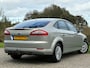Ford Mondeo 2.0-16V Limited - Oyster Silver - Trekhaak/Cruise/Navi/Clima - Topstaat