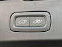 Volvo V60 Cross Country 2.0 B5 AWD Ultimate | Getint glas | All-season banden | Trekhaak | 360 camera | Head-up display | Harman Kardon audio | Stoel en stuur verwarming