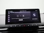 MG 4 MG4 Electric Luxury 64 kWh | Half Leder | Elektrische Verstelbare Stoelen | 360 Graden Camera | Apple Carplay/Android Auto |