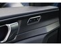 Lynk & Co 01 1.5 | Adaptieve cruise control | 360 camera | Elektr. verstelbare bestuurdersstoel met geheugenfunctie | Elektr. bedienbaar schuif-\-kanteldak | Draadloos Apple car play\android auto | 20" lichtmetalen velgen | Elektr. bedienbare achterklep | Extra geint glas |